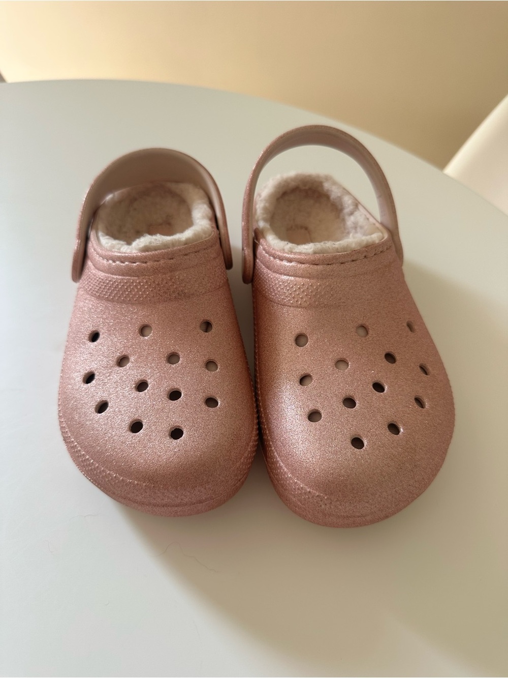 CROCS Kids Glitter Lined Clogs in Rose Pink